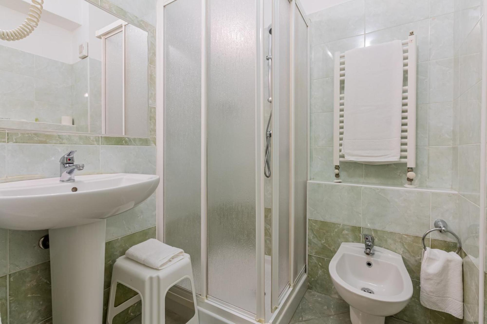 Hotel Principi D'Acaja Торино Екстериор снимка