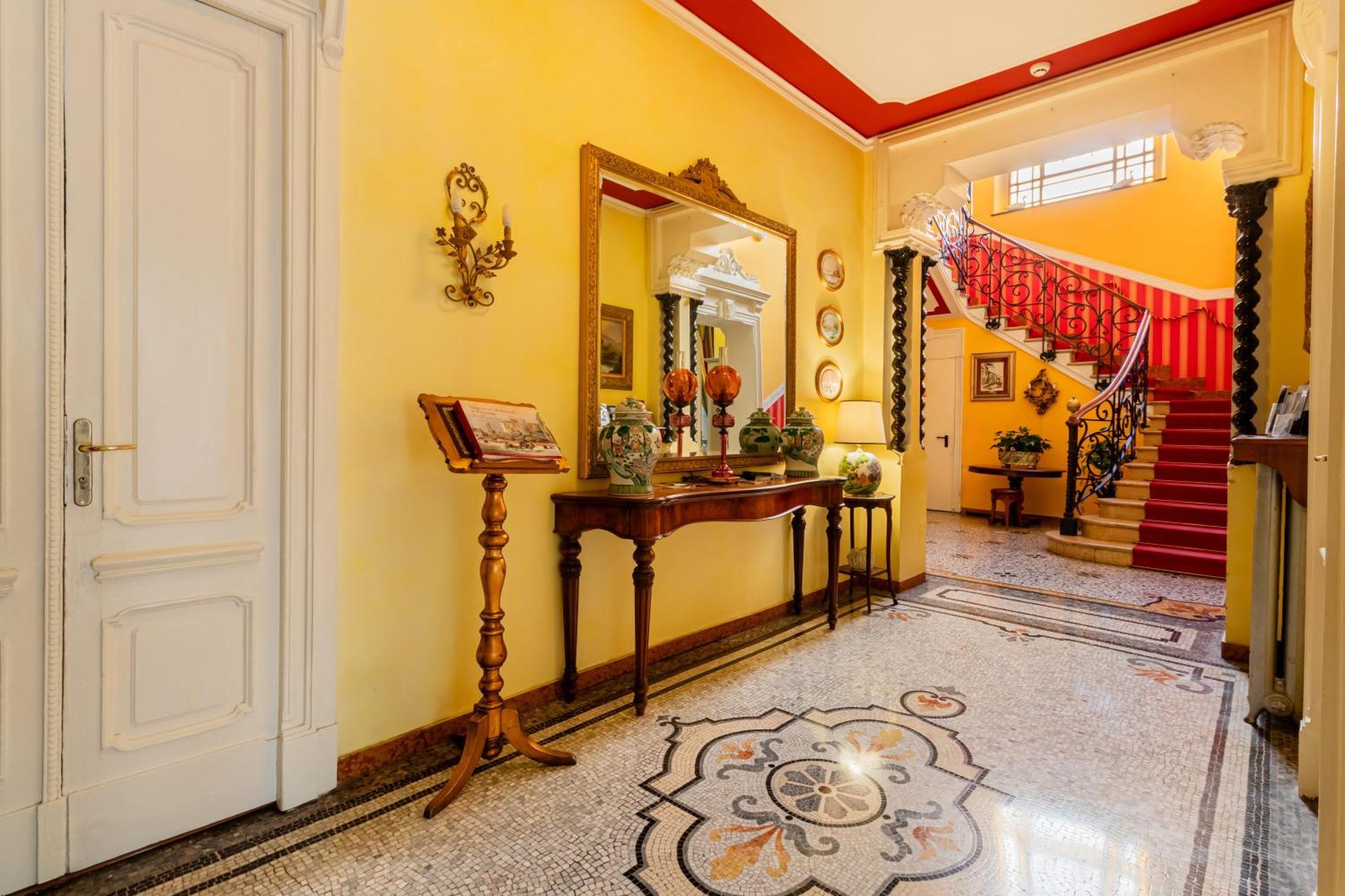 Hotel Principi D'Acaja Торино Екстериор снимка